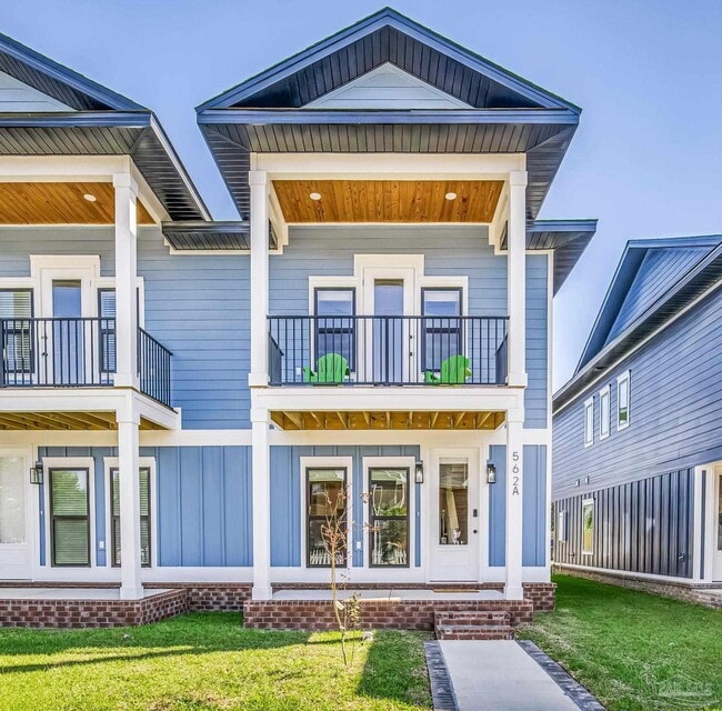 Building Photo - 520 N De Villiers St