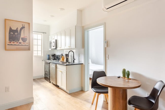 Photo - 1384 Ridge Ave Unidad ID1314957P