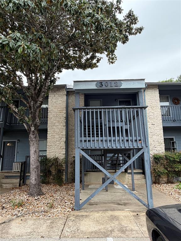 Building Photo - 3012 Whisper Oaks Ln Unit H