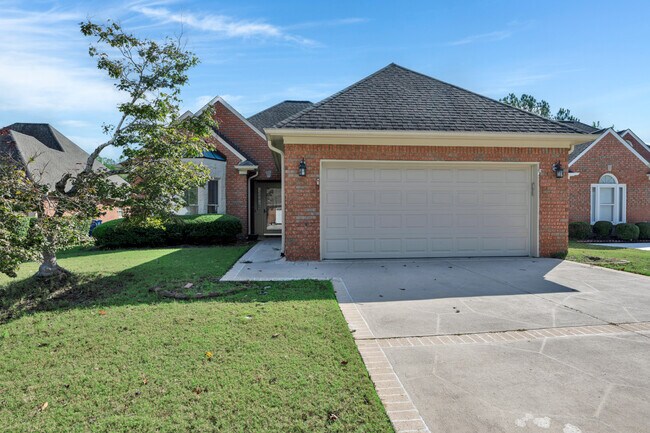 Photo - 310 Willow Crest Ln