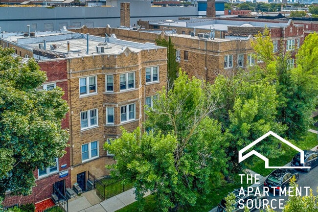 Photo - 4817 N Wolcott Ave Unidad 2B