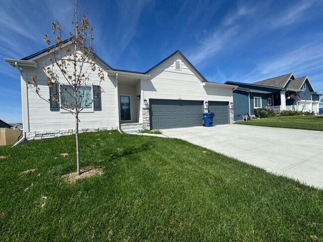 Newly Build Home for Rent! - Newly Build Home for Rent!