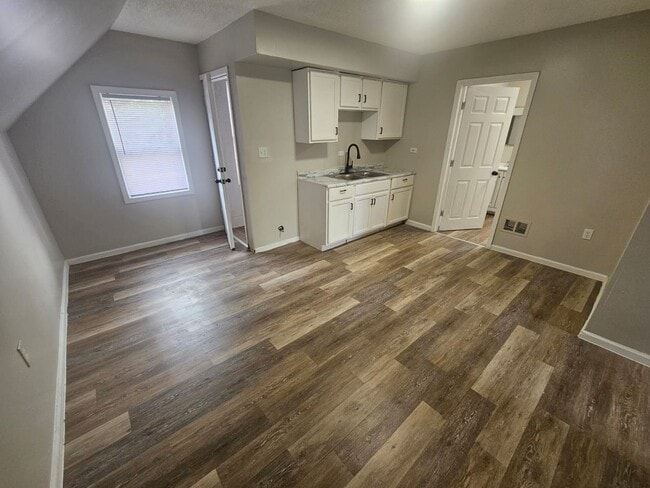 Photo - 7310 Camden Ave Unit Upper