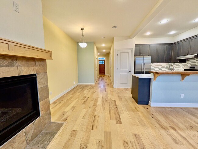 Photo - Fantastic 3 bedroom, 2 1/2 Bathroom Townhouse with Energy STAR Efficient Ratings in A Great Locat...