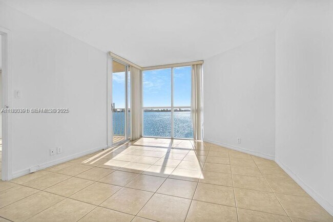 Photo - 7601 E Treasure Dr Unit 1020