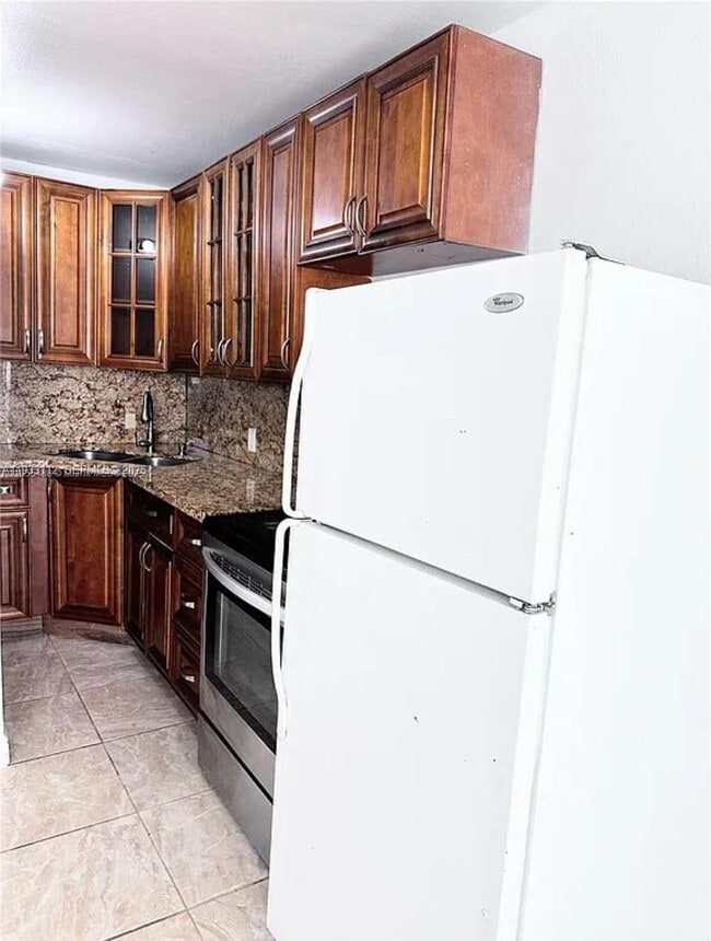 Photo - 4425 SW 21st St