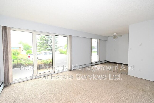 Building Photo - 879 Johnson St Unit 101