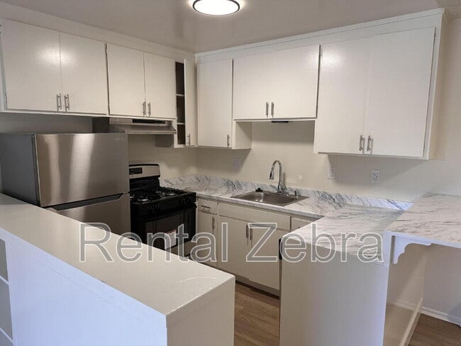 Photo - 1440 Southwest Blvd Condo Unit #24