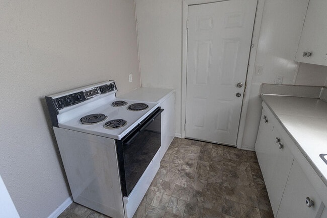 Photo - 7460 N Wade School Rd