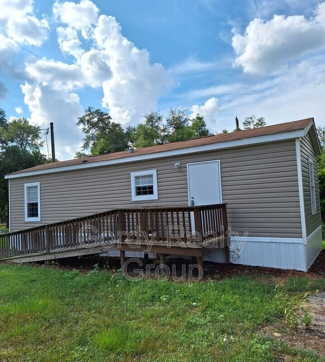 Building Photo - 6948 Illinois St Rental