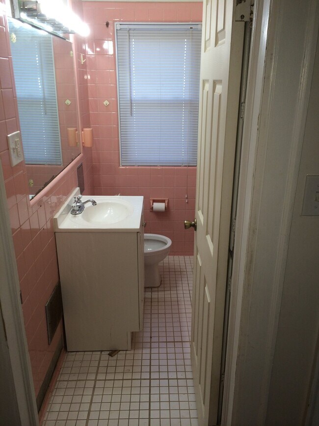 Photo - 10880 Stratman St Unit 1