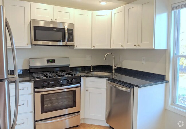 Building Photo - 44 Cogswell Ave Unit 2 Rental