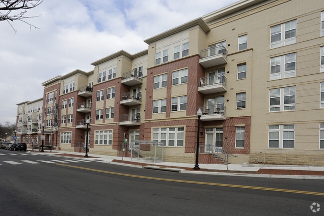 4 story living