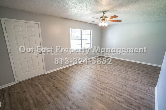 Photo - 6913 Mathers Ln Unidad B