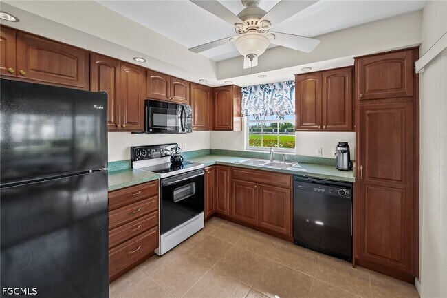 Photo - 14995 Rivers Edge Ct Unit 151