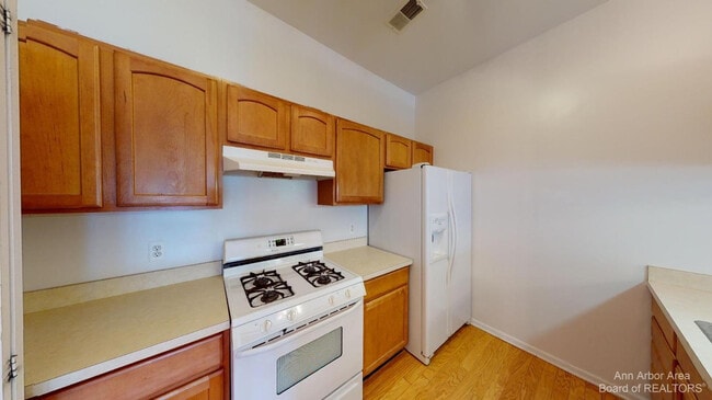 Photo - 2795 S Knightsbridge Cir