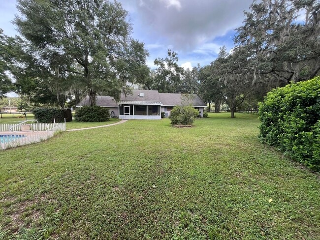 Photo - 3 Bedroom, 2 Bathrooms, with pool on 3 Acres