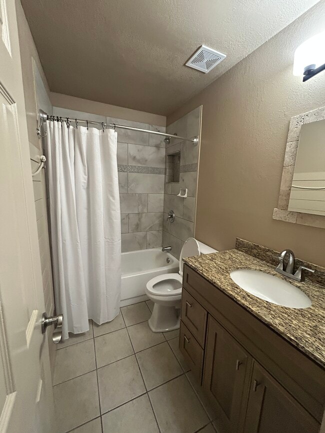 Photo - 201 Marquette St Unit #8