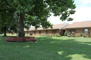Timber Hills & Plains - Timber Hills & Plains Apartments