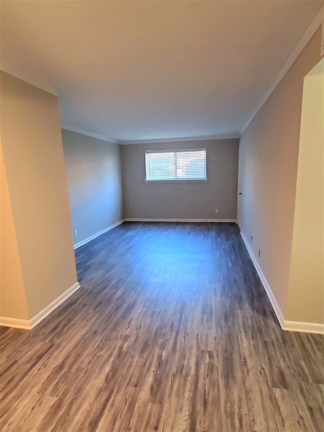 1 BR - Remodel Living Room