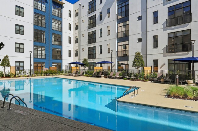 Photo - AMLI Old 4th Ward