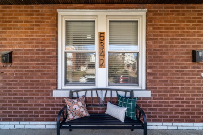 Photo - 5342 Itaska St Unit 1F