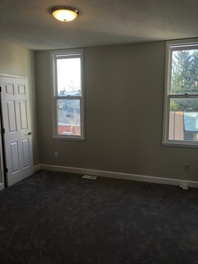 Bedroom - 1 - 836 Western Ave