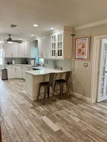 Photo - 115 NE 18th St