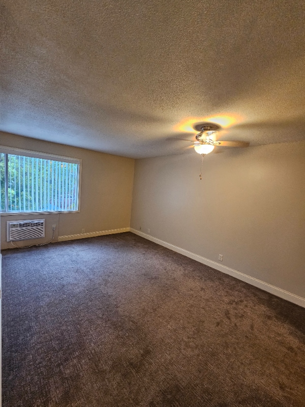 Photo - 1810 E St Unit 309