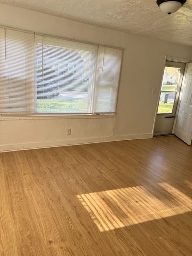 Photo - Cute 3 Br, 1 Bath home for rent