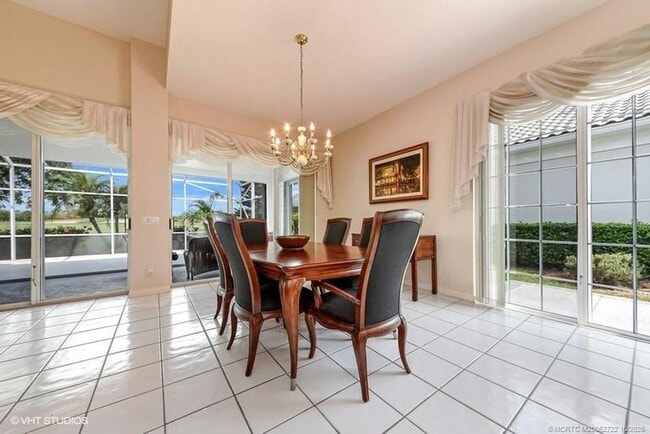 Photo - 8073 SE Double Tree Dr