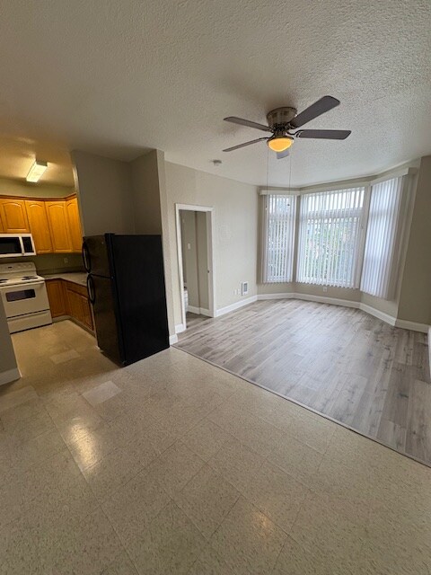 Photo - 1757 26th Ave Unidad 211