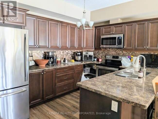 Photo - 4644 Pettit Ave Unité 112