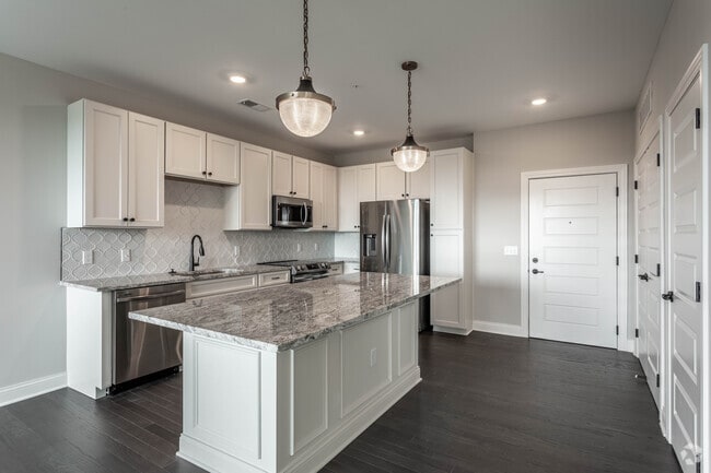 Floor Plan A- 1 Br, 1 Ba - 772 SF