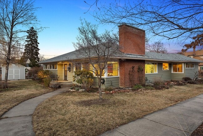 Building Photo - 1501 Cedar St