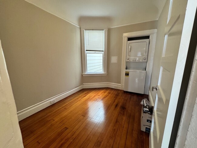 Photo - 523 Natoma-523B Unit 523B