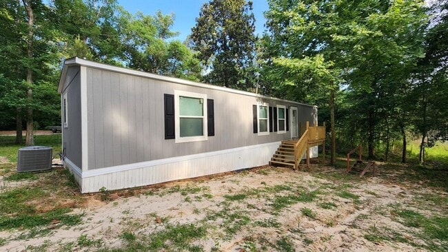 Photo - 124 Lincoln Dr House