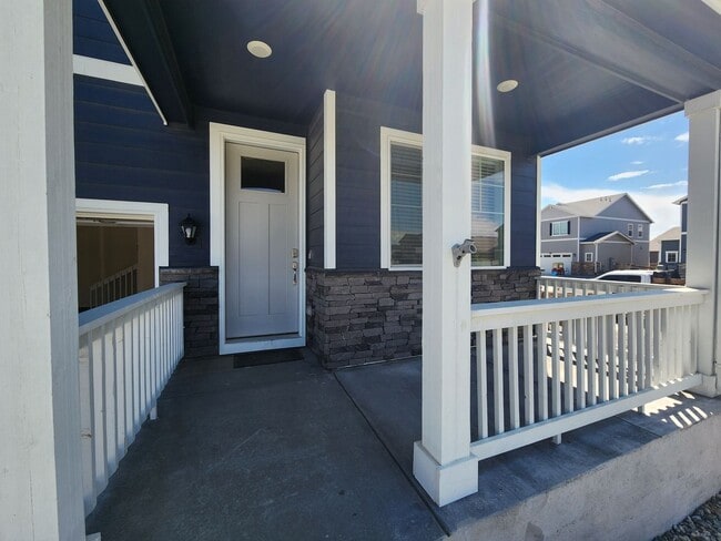 Photo - Stunning New Build In Wide Open Bennett!