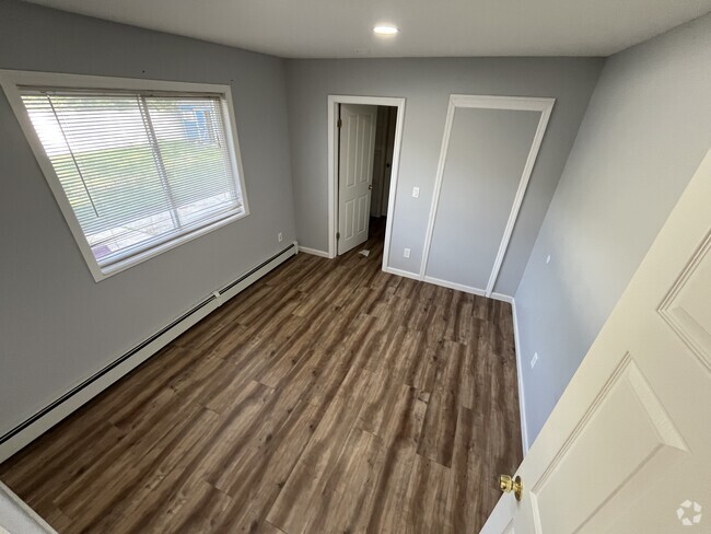Building Photo - 33 Country Greens Dr Rental