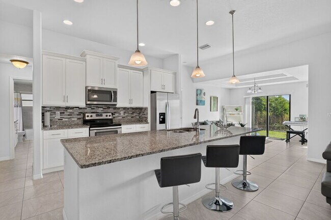 Photo - 503 SW 11th Ct