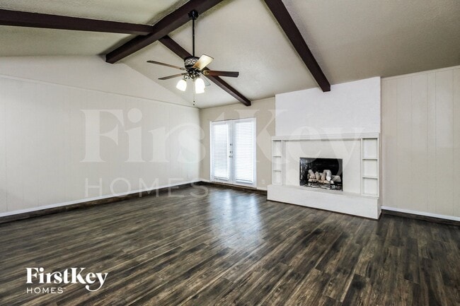 Photo - 2509 E Williamsburg Manor