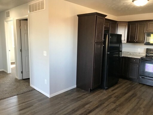 Photo - 2 Bed/1 Bath Upstairs Apartment in Brandon, SD!!