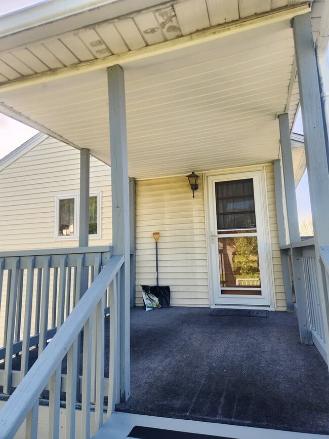 Building Photo - 505 Pittston Ave Unit 505 Pittston Ave