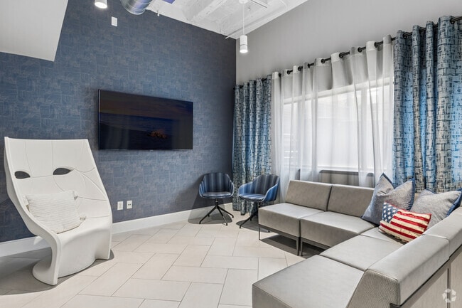 Clubroom - Pershing Lofts