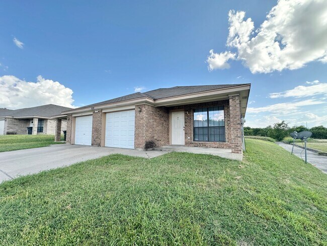 Photo - 3008 Dannen Ct