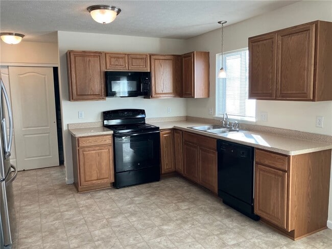 Photo - 3 Sweet Alysum Wy