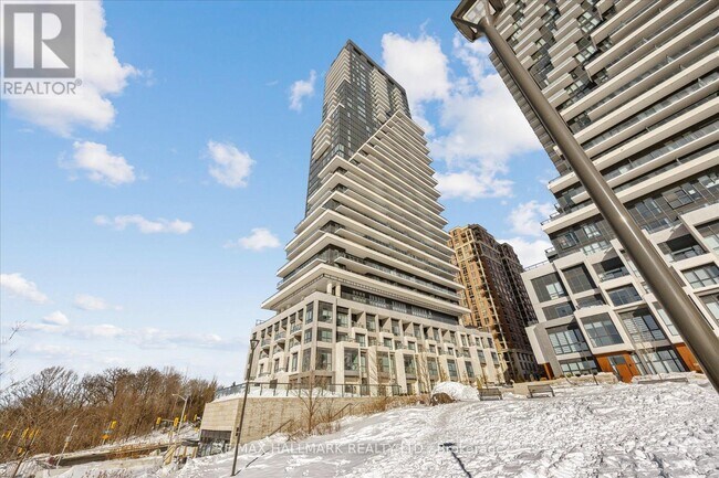 Photo - 10 Inn On The Pk Dr Unité 1403