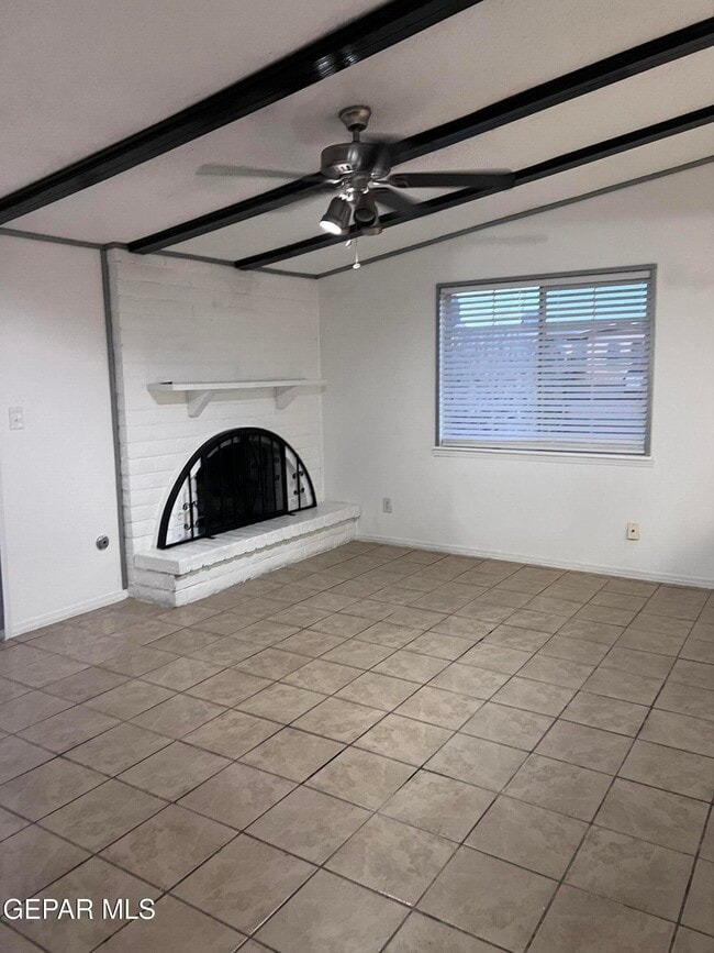 Photo - 4904 Winthrop Dr