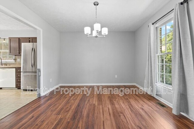 Photo - 5406 Leesburg Ct