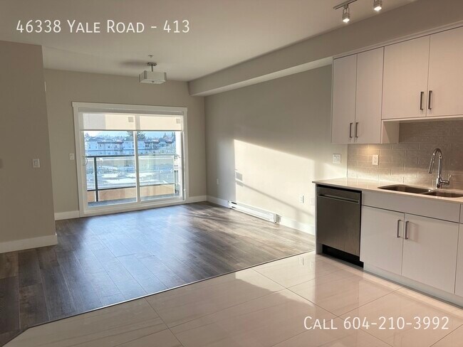 Photo - Yaletown Living